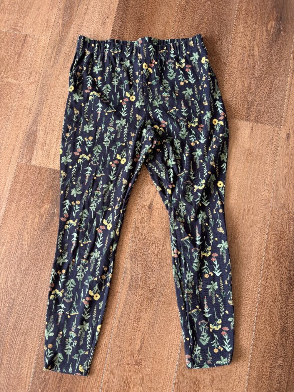 Duluth Trading Co Floral Plant Printed Cotton Stretch Leggings - Size L